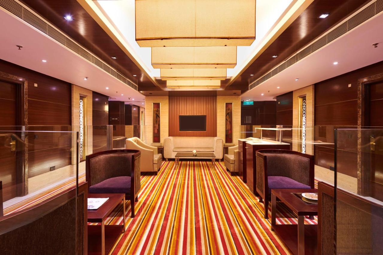 The Galgotias Hotel Gurugram Gurgaon Extérieur photo