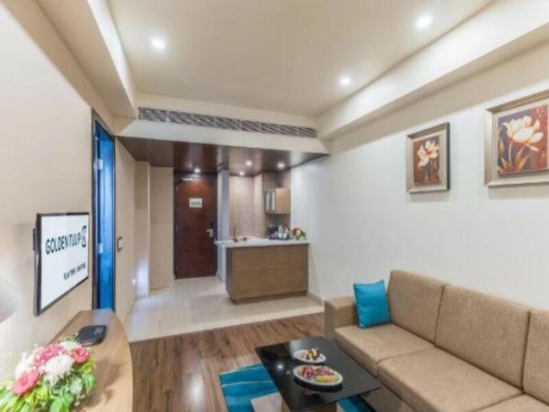 The Galgotias Hotel Gurugram Gurgaon Extérieur photo