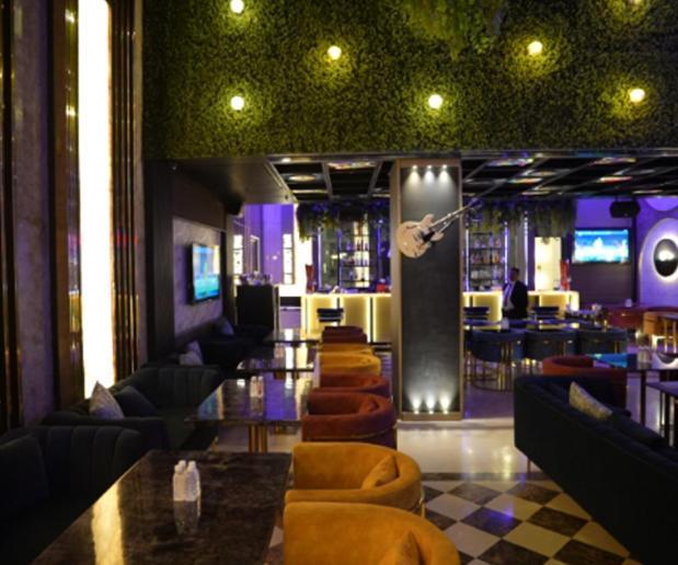 The Galgotias Hotel Gurugram Gurgaon Extérieur photo